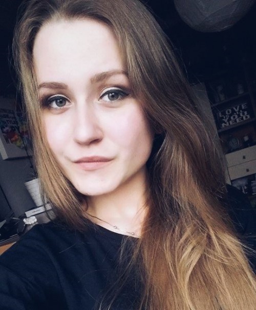 Aniaaa