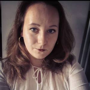 angela12