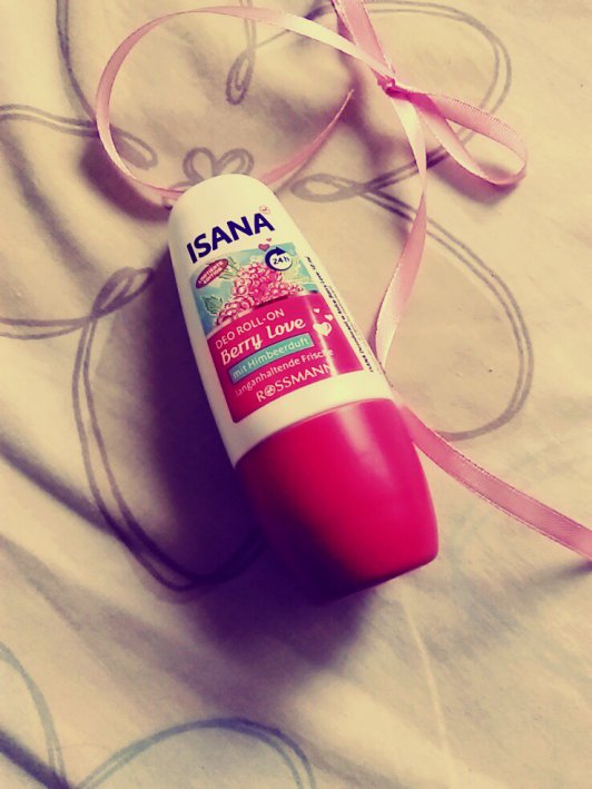 Isana Antyperspirant w kulce, Berry Love, Malina