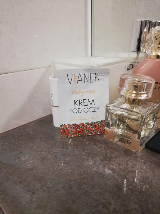 Vianek Odżywczy krem pod oczy z ekstraktem z chmielu