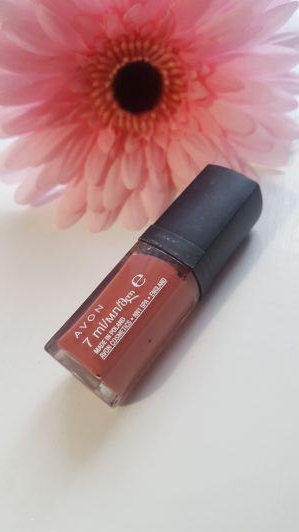 Avon Mark, Lakier do ust, Matowy, Liquid Lip Lacquer Matte, Kolor Naked Crush