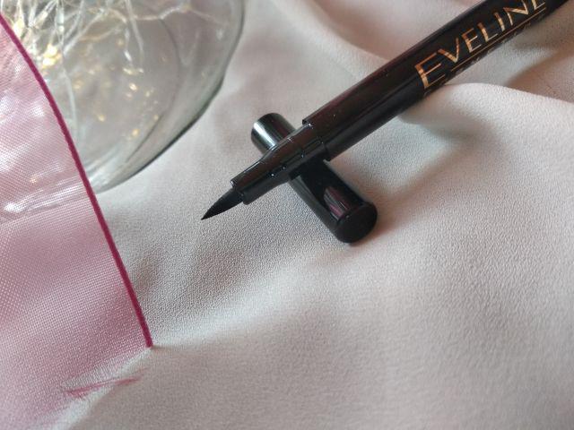 Eyeliner