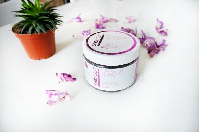 SheFoot Peeling do stóp, Cukrowy, Z olejkiem kokosowym, Naturalne składniki zdzierające + shea