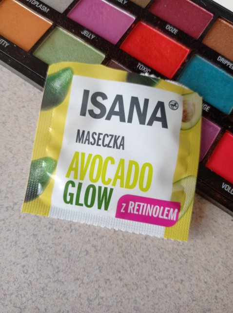 Isana Maseczka do twarzy, Avocado Glow, Z retinolem