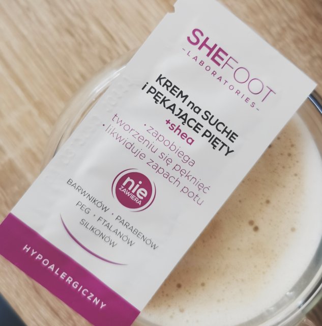 SheFoot Krem do stóp, Suche i pękające pięty + Shea