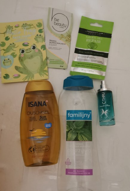 Denkowanie część druga :) Maj: Kwitnący Maj- zużywamy kosmetyki kwiatowe, roślinne, aloesowe, z kwiatami na opakowaniach i pachnące kwiatami🌸🌱🪻