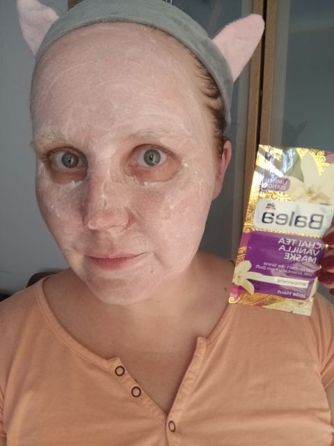 Maseczki orientalne i odżywcze Balea - Vanilla Chai oraz Pearl and Glow