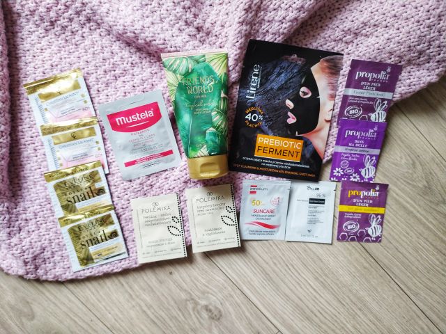 Paczuszka taktojamarta próbki kosmetyki