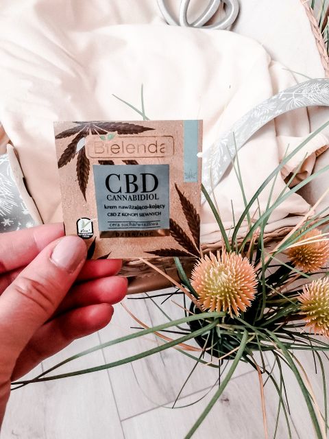 Bielenda CBD, Cannabidiol, Krem do twarzy, Nawilżająco-kojący