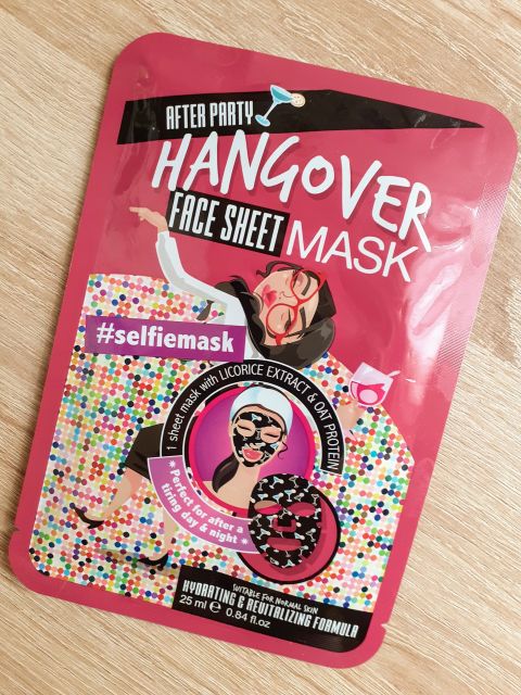Maxbrands Marketing B.V. Hangover, Maska do twarzy w płacie, Selfie, Po imprezie