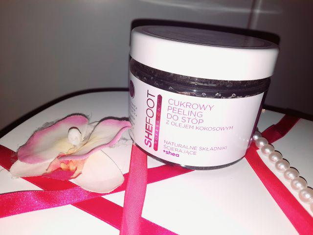 SheFoot Peeling do stóp, Cukrowy, Z olejkiem kokosowym, Naturalne składniki zdzierające + shea