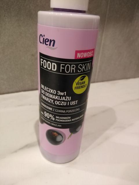 Cien Food For Skin, Mleczko 3w1 do demakijażu, Łagodzenie z czarną porzeczką, Cera sucha i wrażliwa