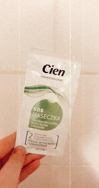 Cien, lekka maska do włosów