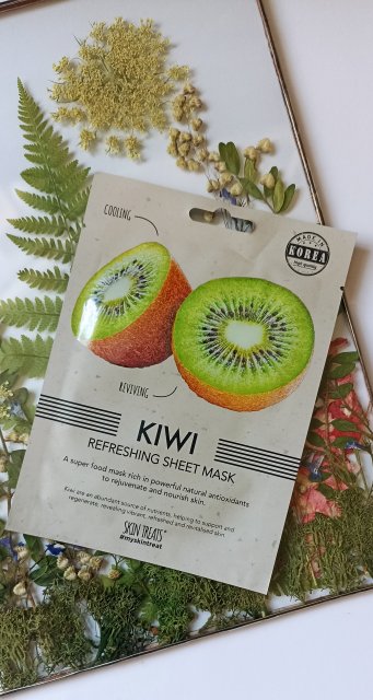 Skin Treats Maska do twarzy w płacie, odświeżająca, Kiwi