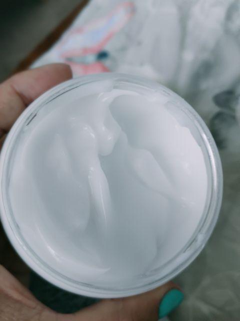 Perfumowany krem do ciała