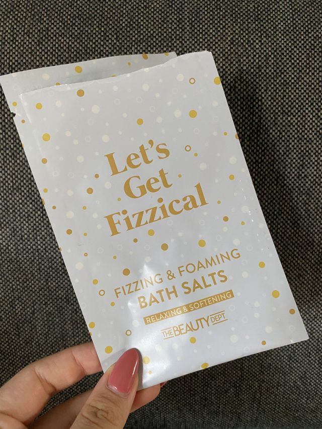 akcja denkowanie! grudzień - kosmetyki w świątecznych opakowaniach i świątecznych kolorach 🎄❄️⛄🎀🎁🎅