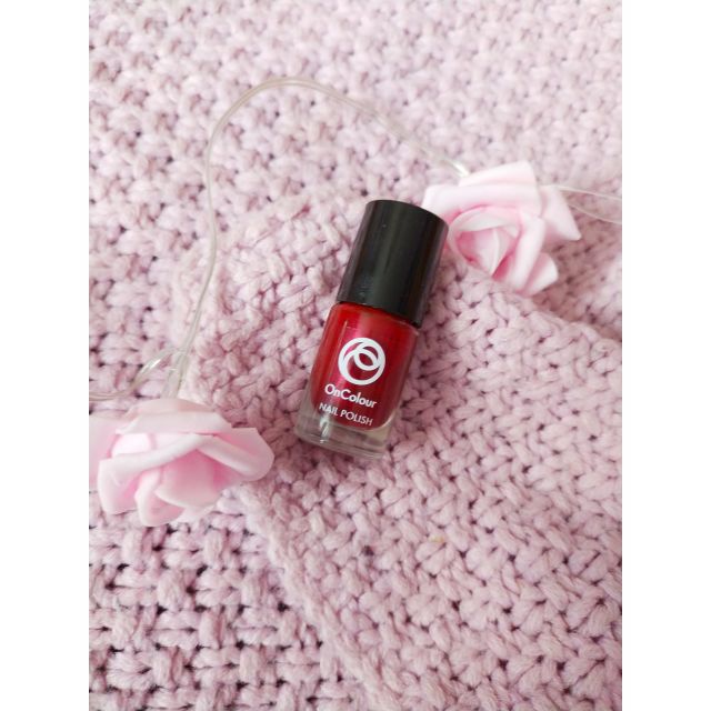 Oriflame lakier Cherry Burgundy