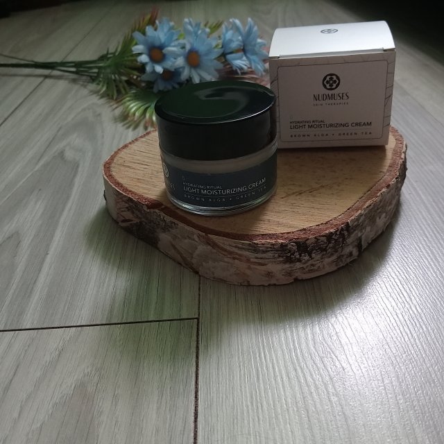 Nudmuses Krem do twarzy, Hydrating Ritual, Lekki, Nawilżający, Brown Alga & Green Tea