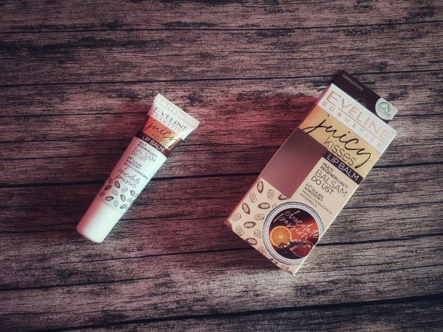 Eveline Juicy Kisses, Balsam do ust, chocolate passion