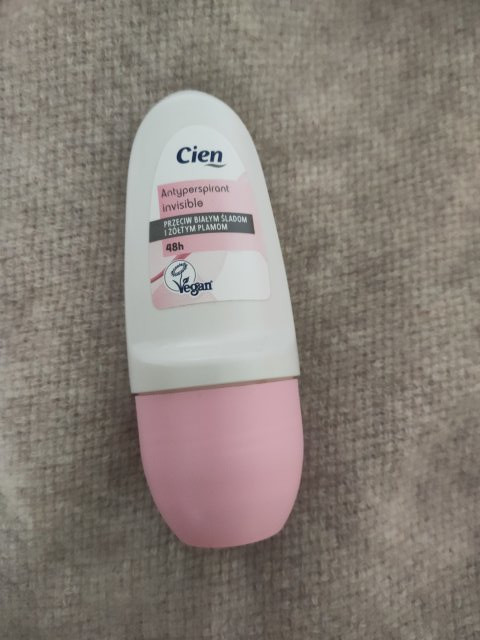 Cien Antyperspirant spray, Invisible 48h