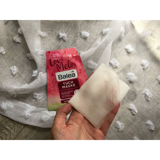 Maseczka Balea w płacie love melon