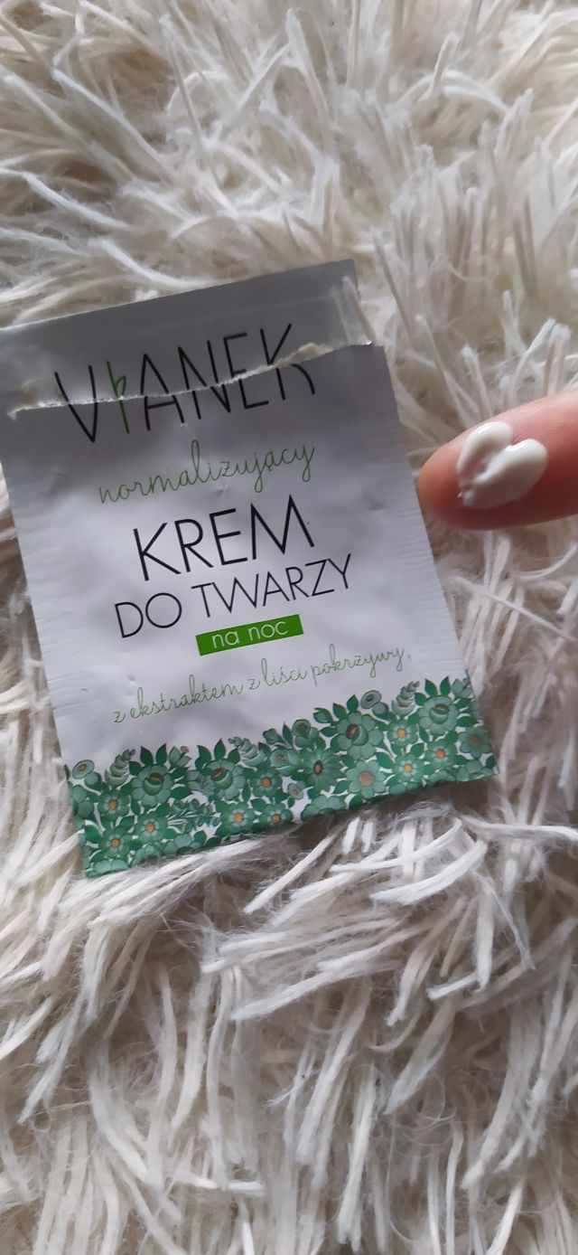 Vianek normalizujący krem do twarzy z ekstraktem z liści pokrzywy