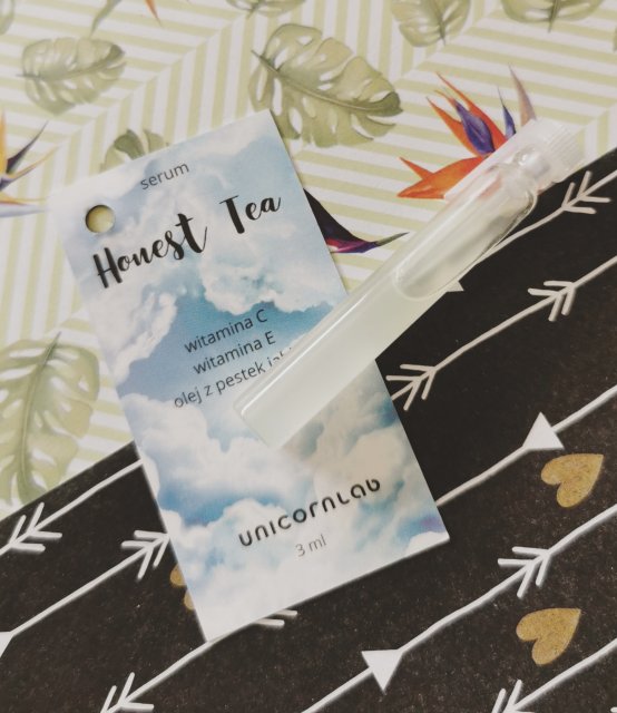 unicornlab Serum do twarzy, Honest Tea, Olejowe, Na bazie witaminy C, Rozjaśniające