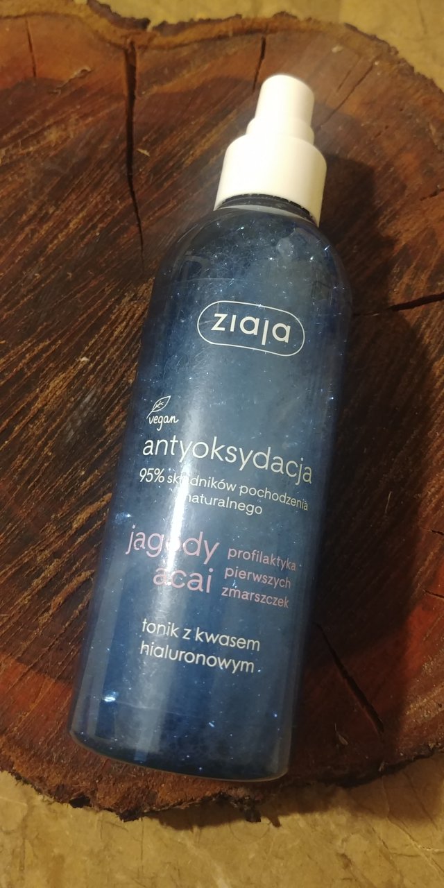 Ziaja tonik z kwasem hialuronowymm, jagody acai