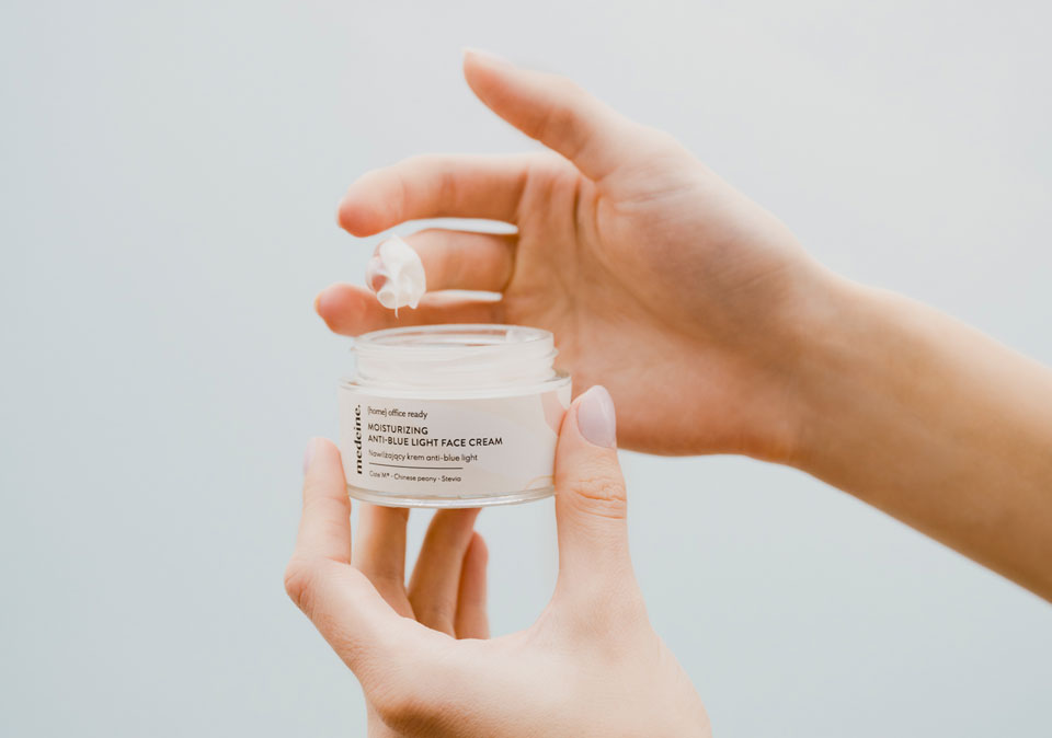 infoblog dresscloud Medeine – poznaj tajemnicę dobrze nawilżonej skóry