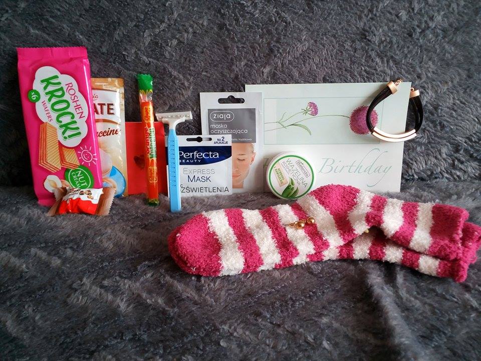 ✩ Kalendarz urodzinowy Clouders ✩