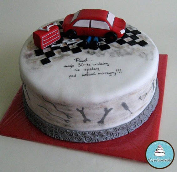 tort urodzinowy