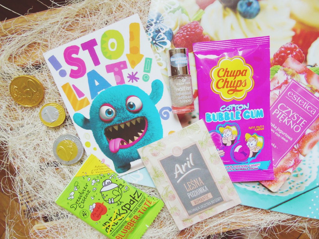 ✩ Kalendarz urodzinowy Clouders ✩