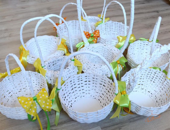 DIY koszyczki na święconkę z papierowej wikliny
