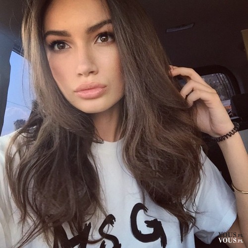 Farbowanie włosów henną