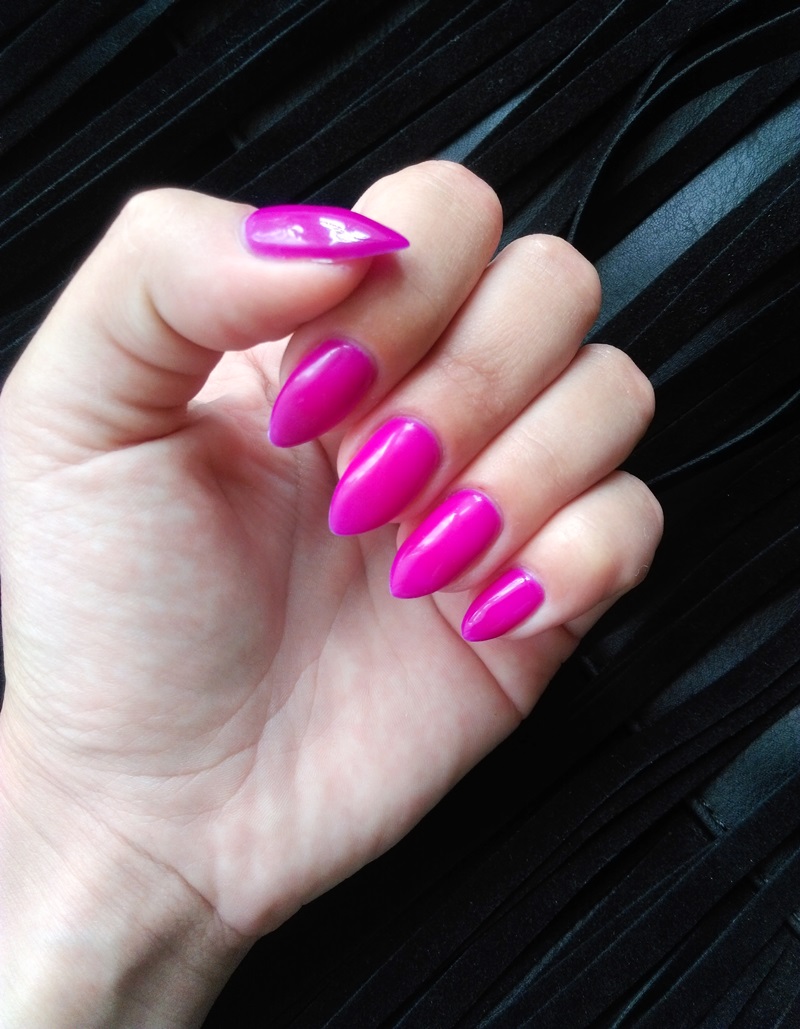 Pokaż swoje paznokcie