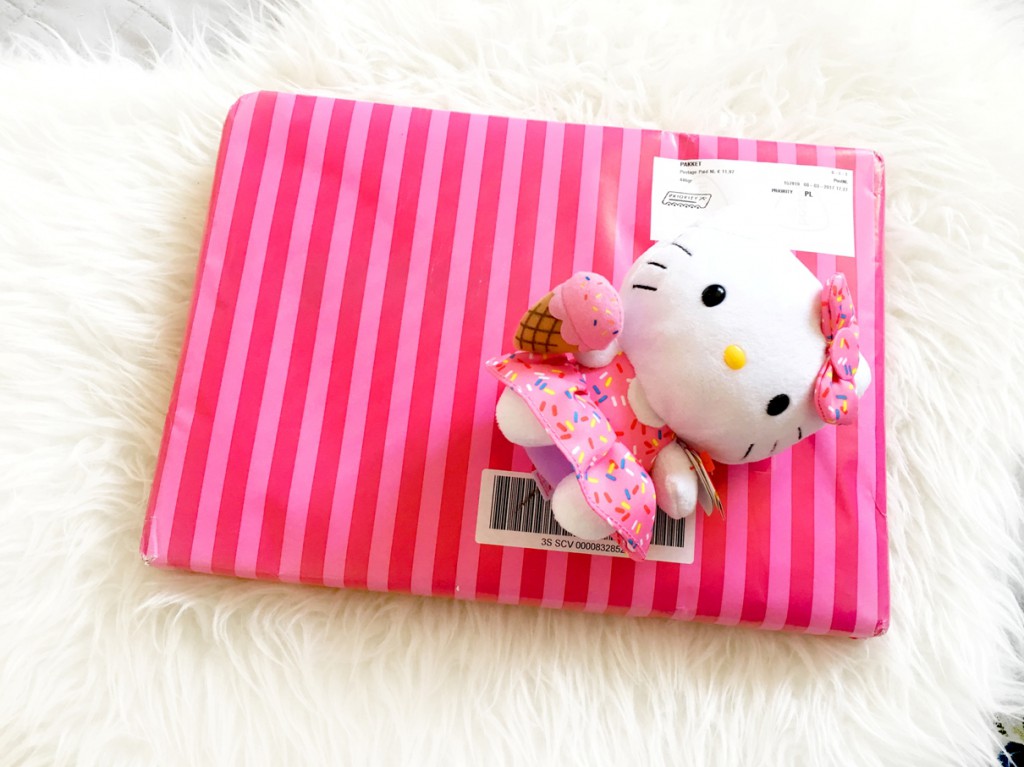 ✩ Kalendarz urodzinowy Clouders ✩