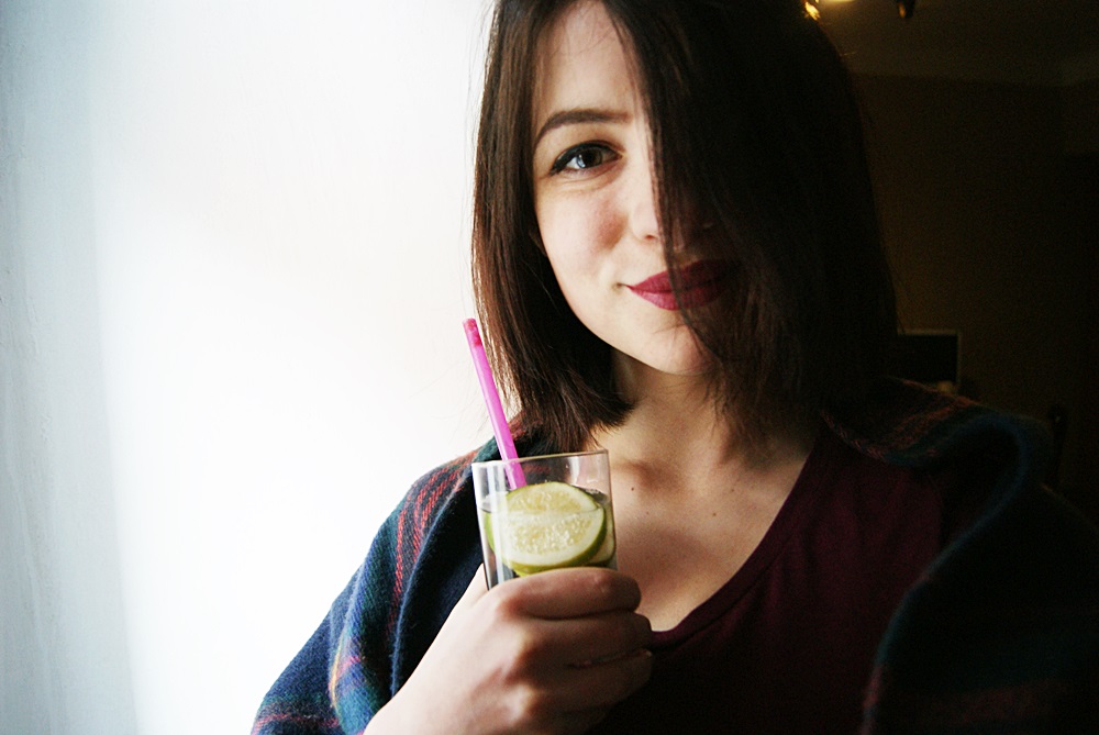 Golden Rose, pomożesz? :)