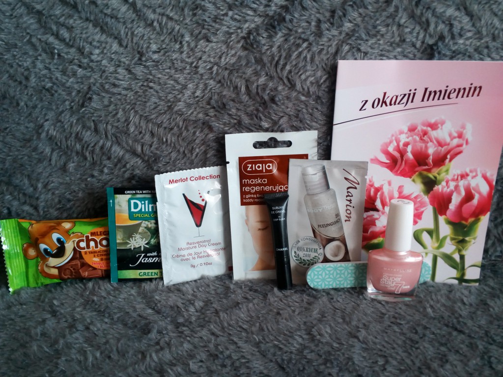 ✩ Kalendarz urodzinowy Clouders ✩