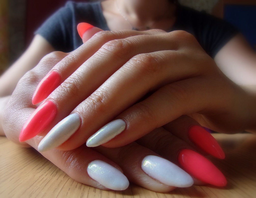 Pokaż swoje paznokcie