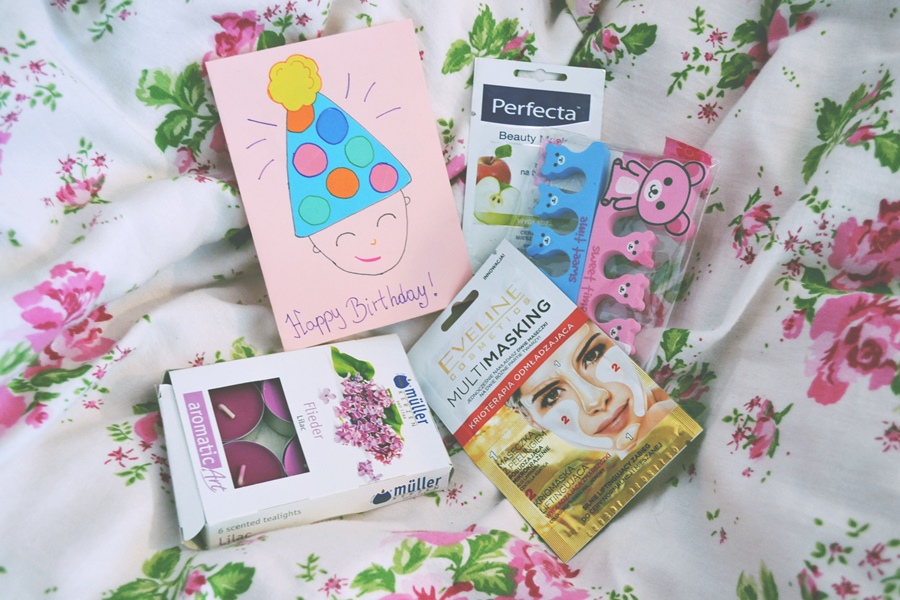 ✩ Kalendarz urodzinowy Clouders ✩