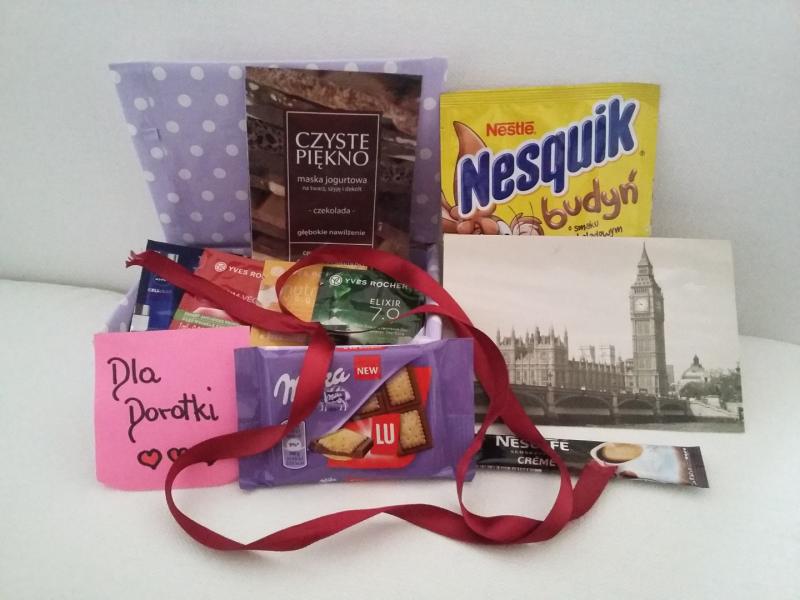 ✩ Kalendarz urodzinowy Clouders ✩