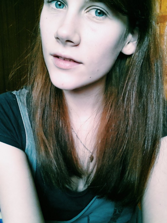 w makijażu i bez...