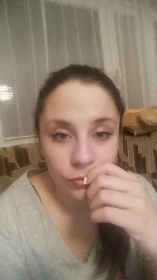 w makijażu i bez...