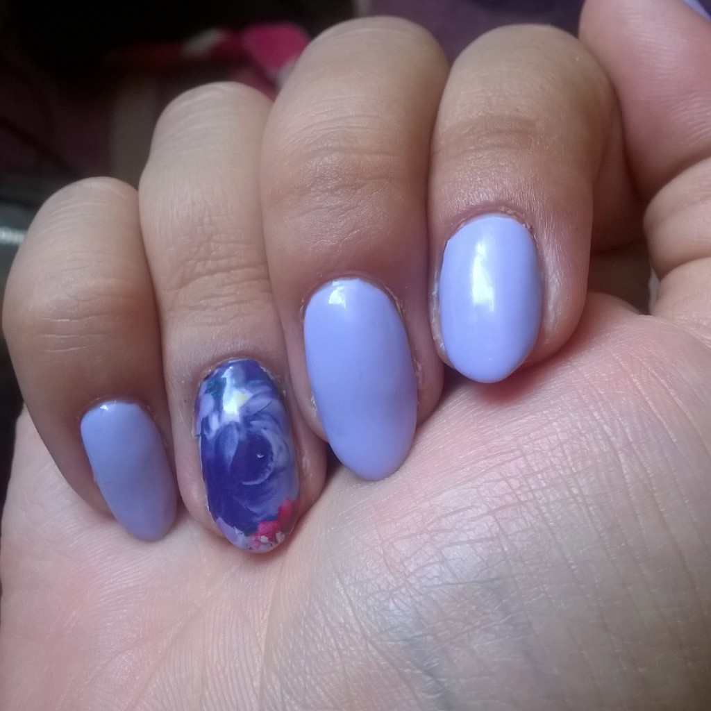 Pokaż swoje paznokcie