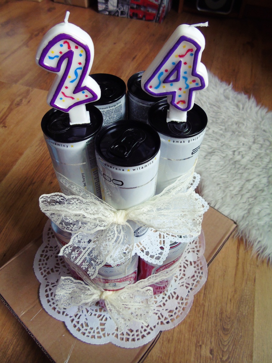 Prezent dla Factea POMOCY!. Pilne :( 