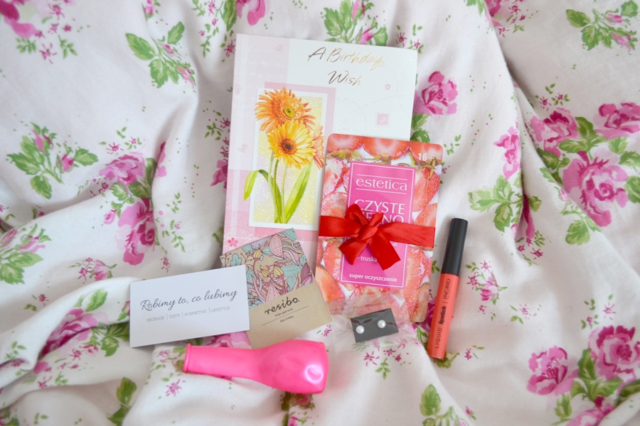 ✩ Kalendarz urodzinowy Clouders ✩