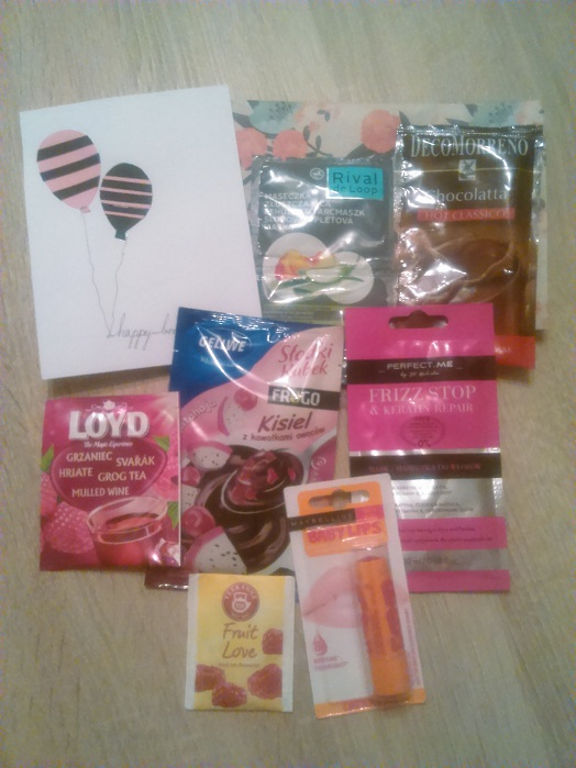 ✩ Kalendarz urodzinowy Clouders ✩