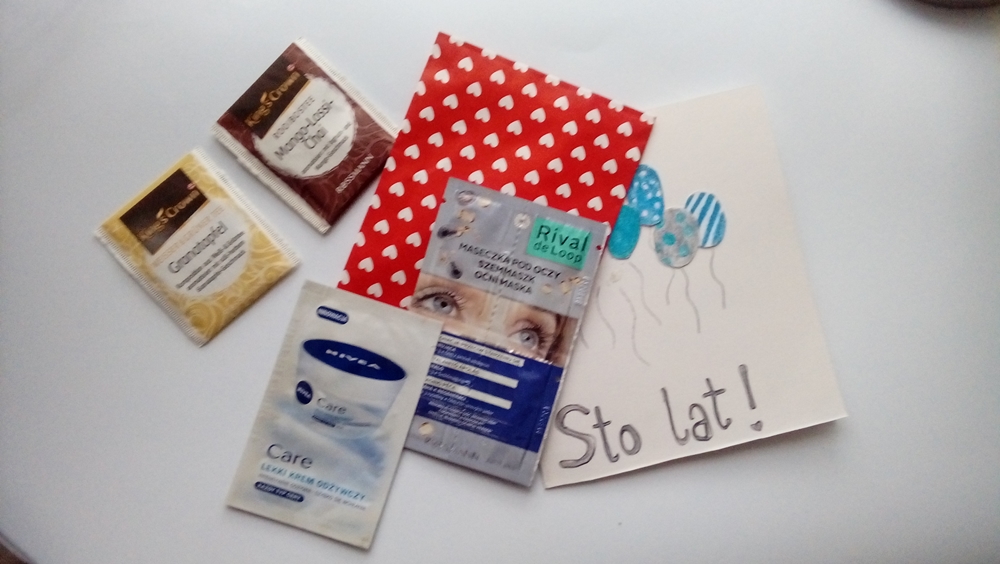 ✩ Kalendarz urodzinowy Clouders ✩