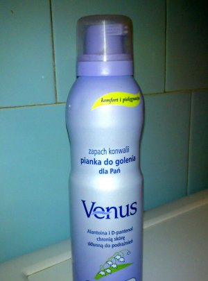 Venus Pianka do golenia, Konwalia i bawełna