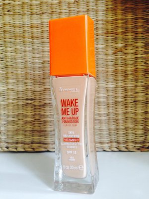 kosmetyki podklady rimmel